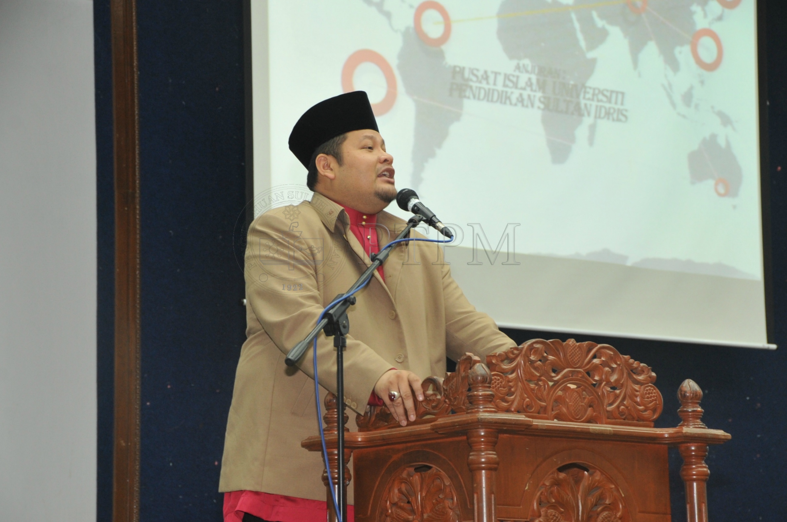 PRO 14 109 HIJRAHPRO 8555